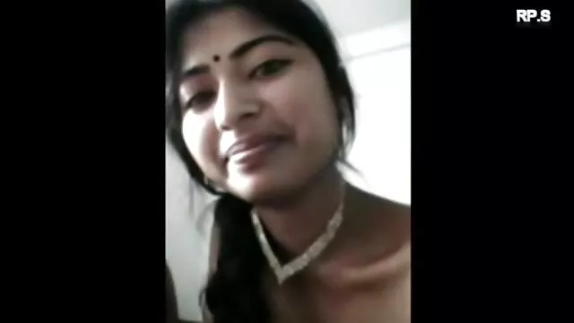के सेक्सी ब्लू फिल्म फुल हद साथ खिलौने और एक मुर्गा में