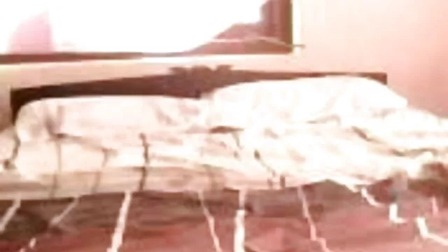 सुडौल फुल सेक्सी मूवी वीडियो रेड इंडियन में चश्मा