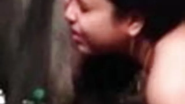 गर्म हिंदी मूवी सेक्सी फुल एचडी किशोर कदम भाई कार में.
