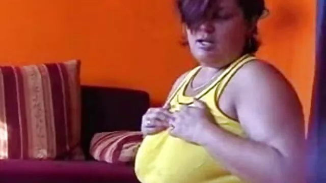 SIS.अश्लील. फूहड़ सह हाथ के साथ बिल्ली पथपाकर नहीं कर सकते, लेकिन सेक्सी फिल्म फुल एचडी में सेक्सी फिल्म सौतेला भाई उसे बचाने के लिए जाती है