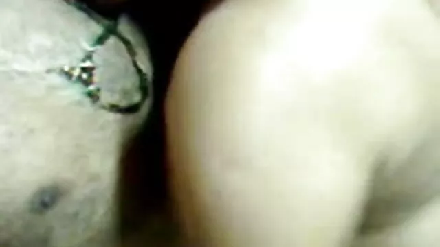 Adina Rimers पुरुष गुलाम के साथ एक फुल सेक्स मूवी हिंदी पट्टा पर