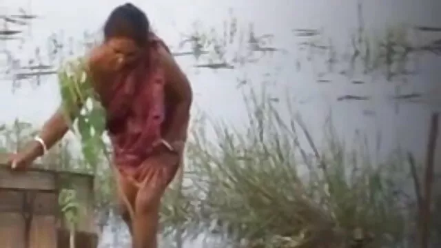 किम सेक्सी वीडियो फुल मूवी एचडी बाहर नल