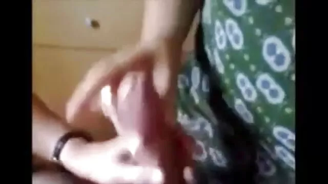 बड़े स्तन माँ माँ बेकार फुल सेक्सी ब्लू है & दूध बेटे का सबसे अच्छा भाई!