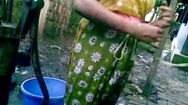 मार्क बंद मरोड़ते हिंदी मूवी फुल सेक्सी है