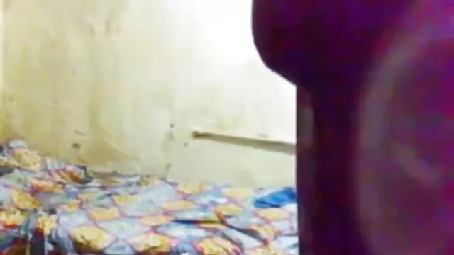 कैपरी कवेली साबुन छीन मालिश सेक्सी फुल मूवी फिल्म