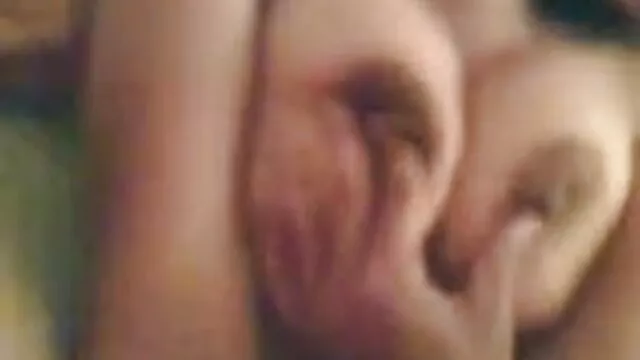 Busty फुल सेक्सी वीडियो फिल्म माँ के साथ Masturbates खिलौने, सोलो