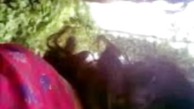 टैटू धूम्रपान न करने यिर्मयाह जॉनसन देसी सेक्सी फुल मूवी सींग का बना दोस्त के साथ बंद मरोड़ते