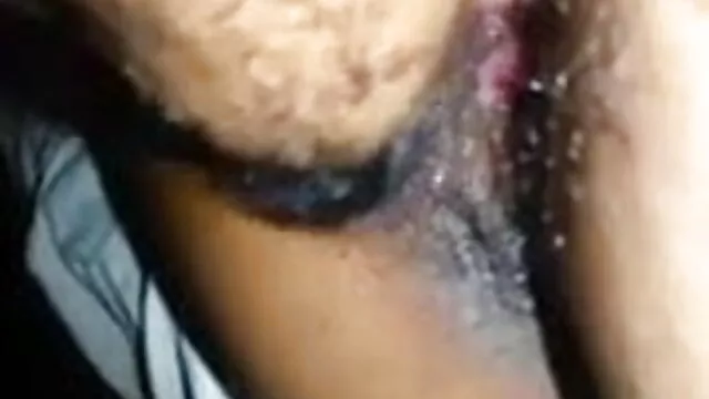 लालची फूहड़ नष्ट ब्लू पिक्चर फुल सेक्स कर देता है उसके छेद के साथ एक बड़ा काला डिक